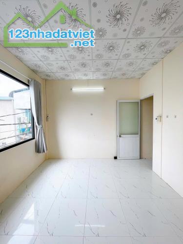 bán nhà lầu hẻm 108 cmt8 thổ cư hoàn công 38m2 lộ 2.5m 2pn giá 1.68 tỷ - 5