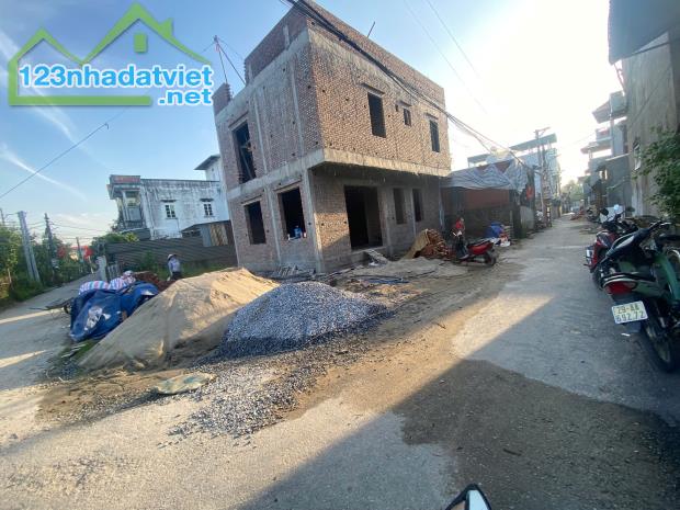 Chủ nhà cần bán 76,2m2- tuân lề- tiên dương- đông anh- hà nội