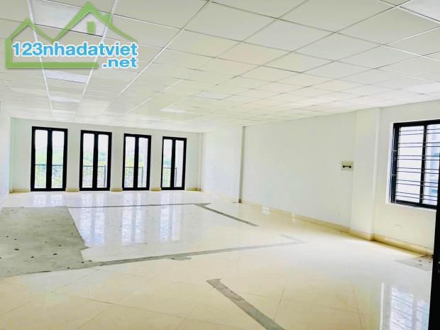 SIÊU VIP TOÀ BUILDING VĂN PHÒNG HỒ BA MẪU, 159M,9T, MT 8,2M, VIEW HỒ, CHỈ 115 TỶ.