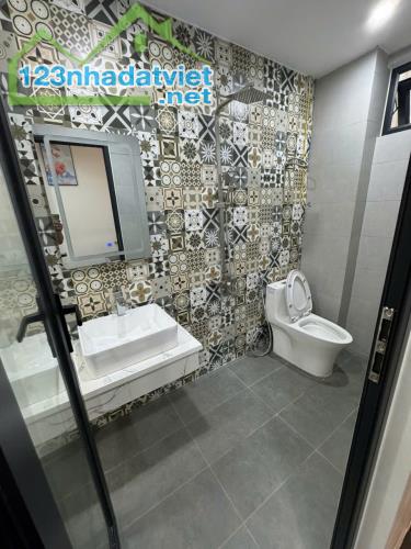 CCMN 70M2 PHƯƠNG MAI - LÔ GÓC - 7 TẦNG - 14 PHÒNG - 800 TRIỆU / NĂM - CHỈ 11 TỶ 0983458219 - 1