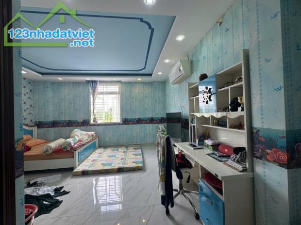 Bán nhà Phạm Hùng Nối dài 5*18 4 pn Bình Hưng Bình Chánh giá chỉ 8,8 tỷ