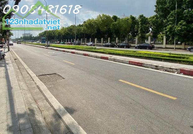 BÁN LÔ ĐẤT MẶT ĐƯỜNG TUỆ TĨNH - NAM THÀNH 3 lô liên kề 333mv