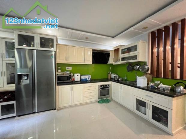 BÁN NHÀ 5 TẦNG - SIÊU PHẨM GÒ VẤP P10 - VIEW SÂN BAY - 42M2 -  - CHỈ NHỈNH 5 TỶ - 4