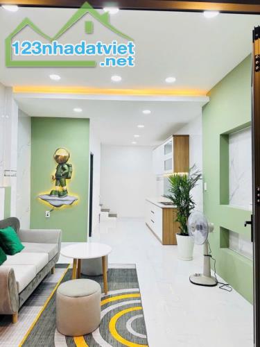 Bán nhà Đường số 12, BHHA, Bình Tân,  DT: 30m2 - 3.7× 8m - 2 Tầng,  Giá 2.99 Tỷ TL - 1