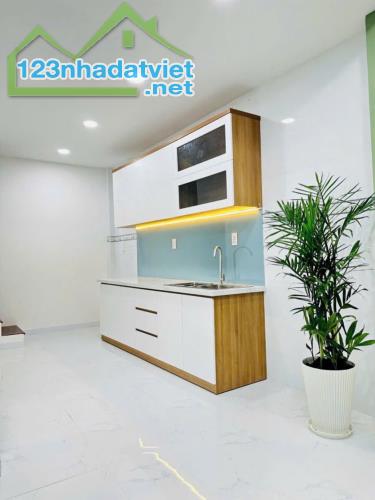 Bán nhà Đường số 12, BHHA, Bình Tân,  DT: 30m2 - 3.7× 8m - 2 Tầng,  Giá 2.99 Tỷ TL - 3