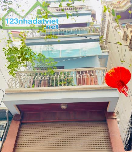 Siêu phẩm nhà lô góc 69m2, 5 tầng, vị trí vàng Trường Chinh, nội thất gỗ lim, giá 16 tỷ - 2