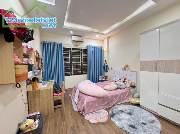 Bán nhà Hồ Tùng Mậu trung tâm cầu giấy nhà đẹp về ở luôn 30m2 6ty5