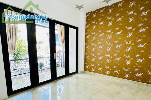 Bán nhà Nguyễn Văn Đậu Bình Thạnh, Phường 11, 35.4 m² (3mx11m) nở hậu - Giá 3.75 tỷ TL - 2