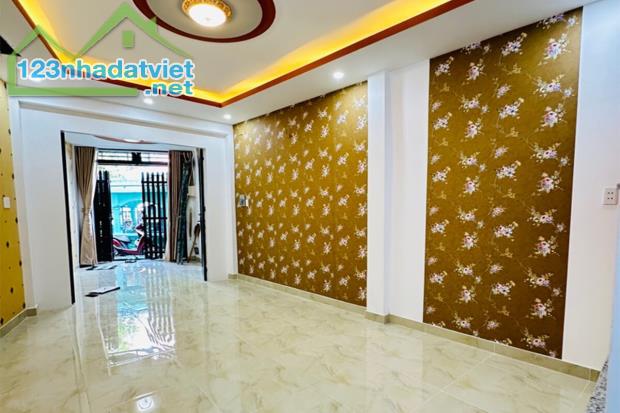 Bán nhà Nguyễn Văn Đậu Bình Thạnh, Phường 11, 35.4 m² (3mx11m) nở hậu - Giá 3.75 tỷ TL - 4