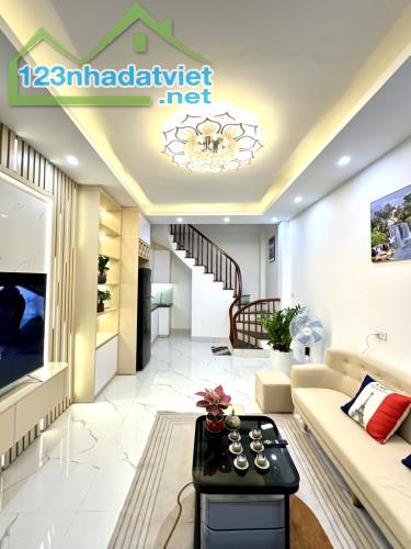 💥Nhà Đẹp Giá Tốt, Thanh Xuân, 50m Ra Ôtô, Full Nội Thất Xịn Xò, DT 30m2, 4 Tầng, Giá 4.8 - 1