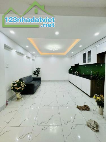 BÁN NHÀ BÙI XƯƠNG TRẠCH THANH XUÂN 37M2 5T MT 4M GIÁ 6.45M, NGÕ RỘNG, GẦN OTO. - 4