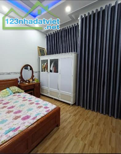 NHÀ ĐẸP 4 TẦNG HẺM 8M THÔNG KHU VIP Đ. 26 THÁNG 3 SÁT AEON TÂN PHÚ- 56M2(4x14) -NHỈNH 7 TỶ - 2