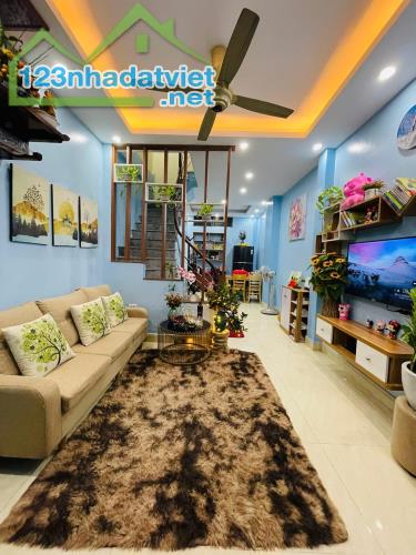 Bán nhà Yên Nghĩa Hà Đông, 30m2, 4 tầng, 4 ngủ, cạnh KĐT Đô Nghĩa