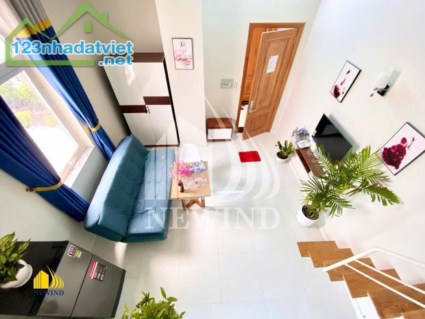 Duplex trung tâm quận 7 full nội thất cửa sổ siêu tháng mát - 2