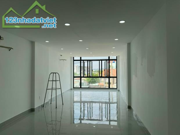 Bán nhà mặt tiền kinh doanh Lò Lu, Trường Thạnh, Quận 9 ,80m2* 6 tầng siêu đẹp giá chỉ 14 - 1