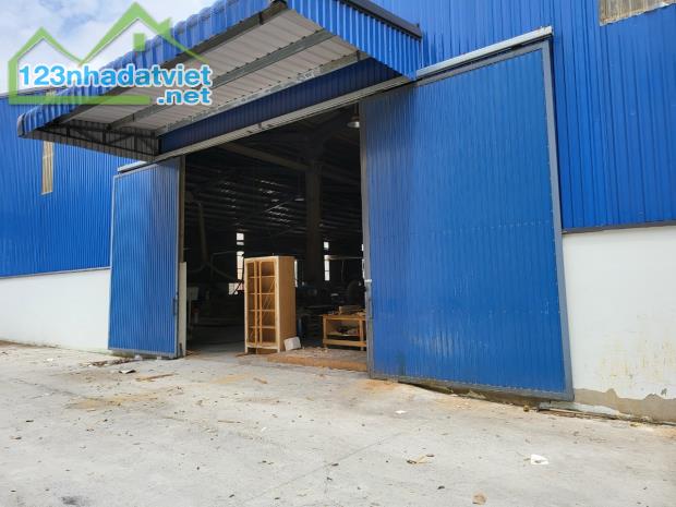 Cho thuê 1.800m2 Nhà Xưởng Tại Thuận An Bình Dương DT Đất 2.300m2