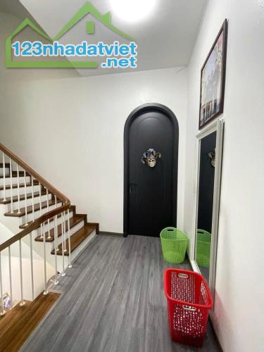 Khu VIP Lâm Du, lô góc, kinh doanh đỉnh - 90m², 4 tầng, 4.5m - Chào 14 tỷ 8. - 1