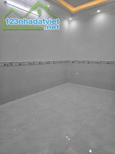 BÁN NHÀ MỚI VÀO Ở LIỀN- TRUNG TÂM Q7- DT: KHỦNG NGANG 4,5 x 22 m - SHR- GIÁ SIÊU RẺ - 4