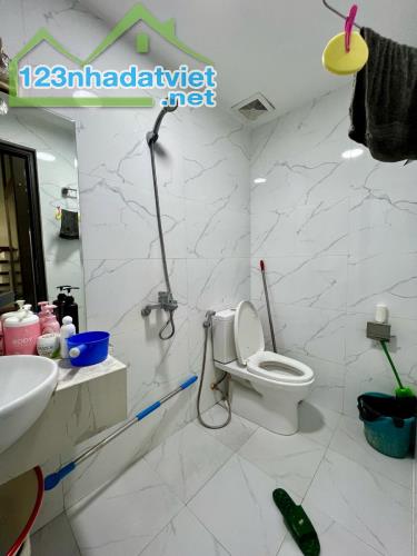 Phú Mỹ- Lê Đức Thọ 50m2*5T*5m*8 tỷ DÂN XÂY, TẦNG 2P, Ô CHỜ T.MÁY, Ở, CHO THUÊ - 2