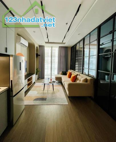 Cho thuê căn hộ Vinhomes Riverside 65m2 2PN full đồ đẹp giá 16tr. - 1