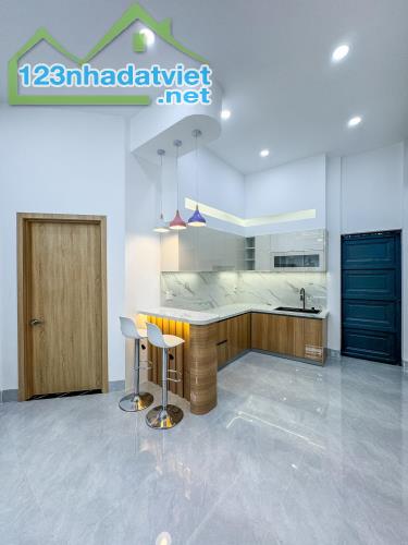 NHÀ TRỆT HẺM 120 HOÀNG QUỐC VIỆT - NHÀ ĐẸP MẶT TIỀN HẺM - 4