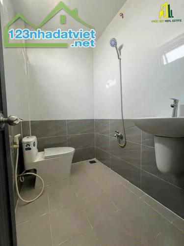 Chỉ 2,1tỷ sởhữu nhà 1T1L 65m2 mới xây tại Bửu Hòa,đường ôtô vào tận cửa,cách B-H-Nghĩa 80m - 3