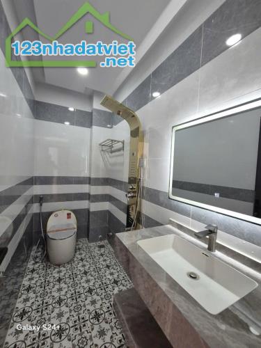 BÁN NHÀ MẶT TIỀN ĐƯỜNG Số 1, Bình Tân 4 tầng 90m2(6x15). Nhà đẹp ở ngay. Giá chỉ 10,5 tỷ - 3