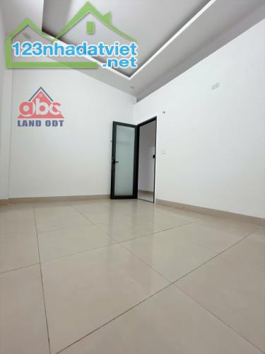 Bán nhá 1 trệt 2 lầu mặt tiền Nguyễn Ái Quốc, Tân Hiệp, Biên Hòa, 147m2, giá 9 tỷ 500. - 1