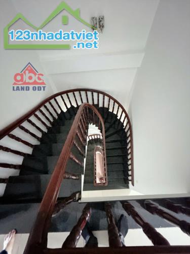 Bán nhá 1 trệt 2 lầu mặt tiền Nguyễn Ái Quốc, Tân Hiệp, Biên Hòa, 147m2, giá 9 tỷ 500. - 4