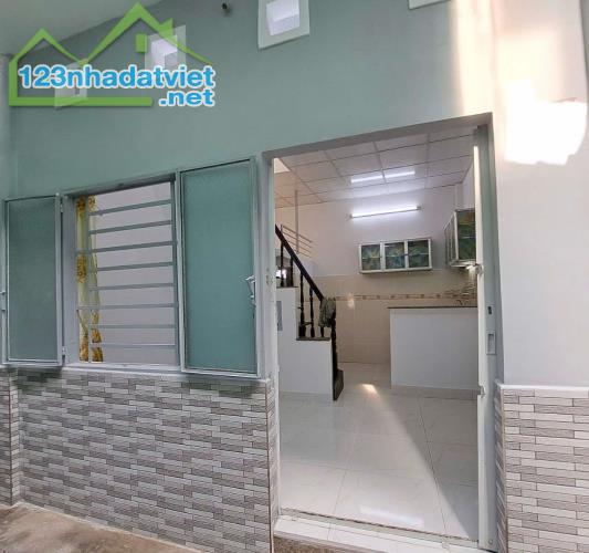 Bán nhà hẻm rộng Ni Sư Huỳnh Liên,P.10,Q.TB,dt: 4m x 5,5m nhà xây 2 tầng 2 tỷ. - 1