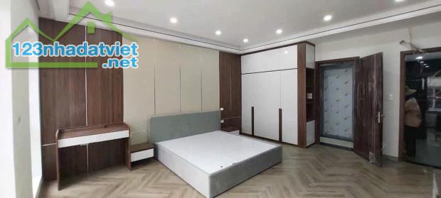 SIÊU HOT BỒ ĐỀ ÁI MỘ 50M2 x 7T THANG MÁY NGÕ THÔNG TRUNG TÂM TIỆN ÍCH. 12,95TỶ - 5