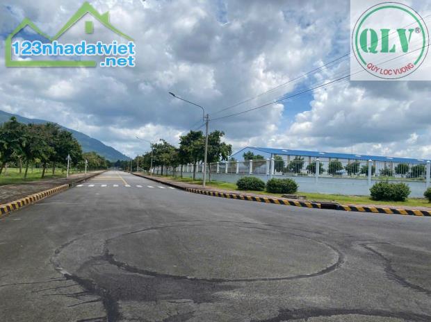 Bán đất kv 11.050m2 xây xưởng, kho bãi, trong KCN Hòa Bình, Long An. - 3