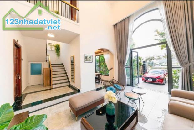 Bán Villa Trịnh Hoài Đức, P. 11, Đà Lạt view gas xe lửa siêu chill - 2