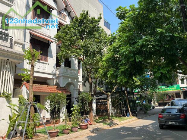 Bán liền kề 60m2 5 tầng Lưu Hữu Phước, view thoáng, phân lô ô tô tránh - 2