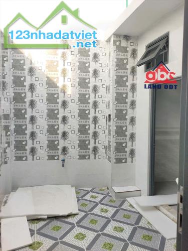 Bán Nhà Giang Điền-TB. 5x25 Cách KDL Giang Điền 200m. Giá chỉ 1ty450