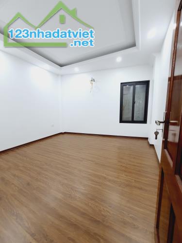 Bán nhà sát vách Nguyễn Ngọc Nại, quận Thanh Xuân, Gần 40m2, 4T, 4 ngủ, hơn 7 tỷ - 1