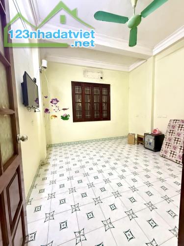 ✳️Bán Nhà Chùa Bộc 30M2 5T MT 4M, Chỉ 6.2 Tỷ  Nhà Đẹp Gần Phố Phân Lô Trung Tâm ✳️ - 1