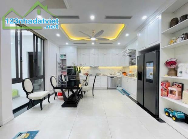 Ở Đây ! Có Nhà DT Khủng 109m2 ngay T.T Chương Mỹ - 15p vào Ngã Tư Sở Thanh Xuân - 2