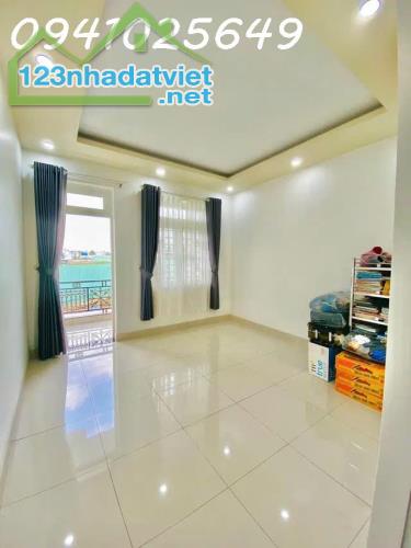 Bán căn nhà 123m2 mặt tiền đường Dương Văn Cam Phường Linh Tây, Thủ Đức, 13 tỷ - 3