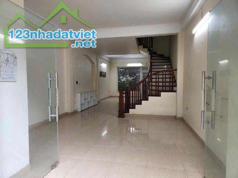 Phố Ao Sen 60m2, 4 tầng, nhỉnh 11 tỷ. Ở Ngay - PHÂN LÔ - Ô TÔ VÀO NHÀ - KINH DOANH - DÂN