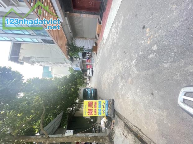 Bán đất La Khê, kinh doanh, vị trí đỉnh, giá đầu tư, dt: 50m2, giá: 11.3 tỷ