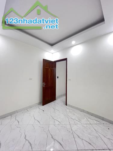 HIẾM! -NHÀ MỚI ĐẸP Ở NGAY - MẬU LƯƠNG, HÀ ĐÔNG 30M2, 5 TẦNG, MT 3.3M GIÁ CHƯA ĐẾN 5 TỶ - 2