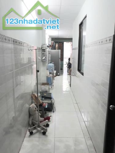 Bán nhà mặt tiền Trần Hưng Đạo-cạnh Kho Bạc+trường học-sổ nở hậu-kinh doanh cực tốt - 1