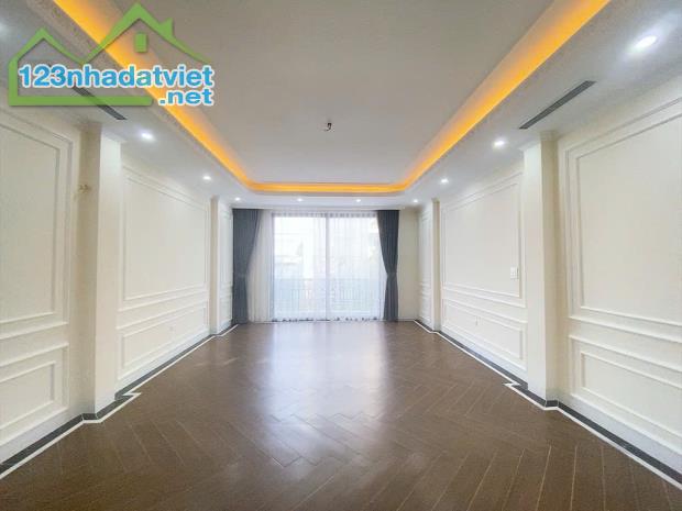 SIÊU PHẨM PHÂN LÔ, Vạn Phúc – Hà Đông Khu Liền Kề Vạn Phúc 60m2 x 5 tầng MẶT TIỀN KHỦNG 5m - 5