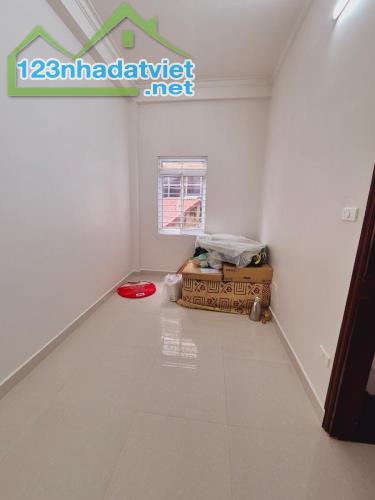 bán nhà đại mỗ 31m2- 5 tầng-ô tô - mt4.6m- 4.55 tỷ dân trí cao -nhiều tiện ích - 3