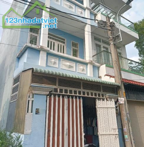 Bán Đất -62m2- Ngã 3 Mỹ Thành, Hoàng Hữu Nam, Quận 9. Giá 4.1 Tỷ