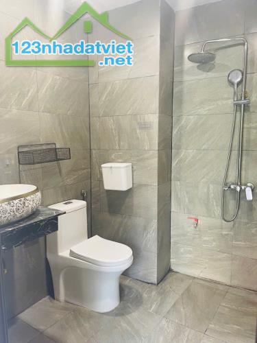 BÁN NHÀ CỔ NHUẾ, BTL, DÂN XÂY, PHÂN LÔ, 60M Ô TÔ, SỔ A4, 30M2, 5 TẦNG, HƠN 6 TỶ 0397931387