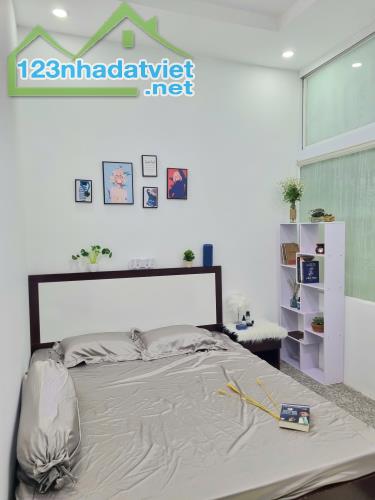 STUDIO FULL NỘI THẤT BAO CHILL TRUNG TÂM QUẬN 7 - 1