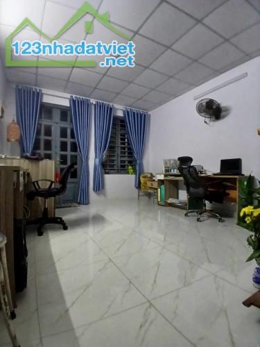 BÁN NHÀ MẶT TIỀN KINH DOANH-HIỆP THÀNH QUẬN 12- 120M2, 2 TẦNG CHỈ NHỈNH 5 TỶ - 4