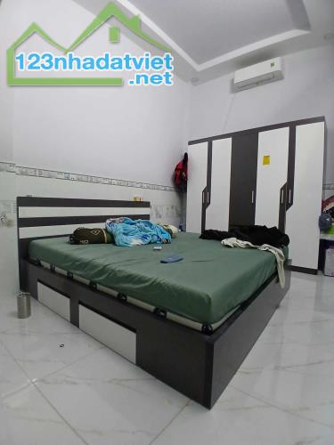 BÁN NHÀ MẶT TIỀN KINH DOANH-HIỆP THÀNH QUẬN 12- 120M2, 2 TẦNG CHỈ NHỈNH 5 TỶ - 1